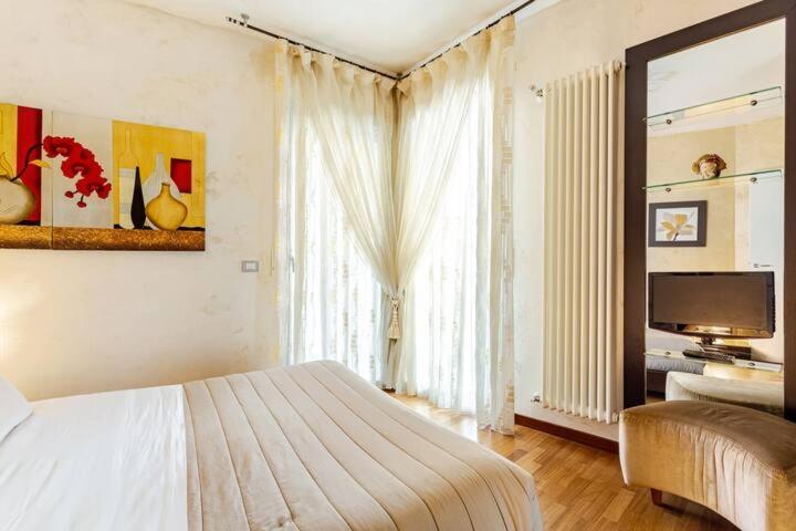 Апартаменти A Casa Minerva Ріміні Екстер'єр фото